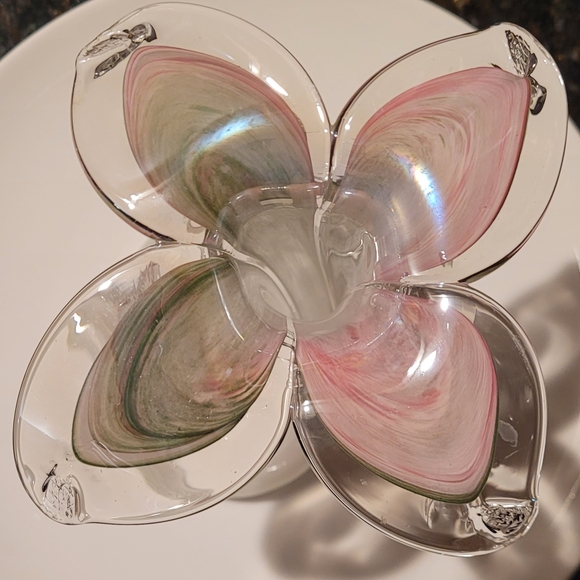 Murano Glass Flower with Pink and Cream Accents, Made In Italy - Picture 6 of 14